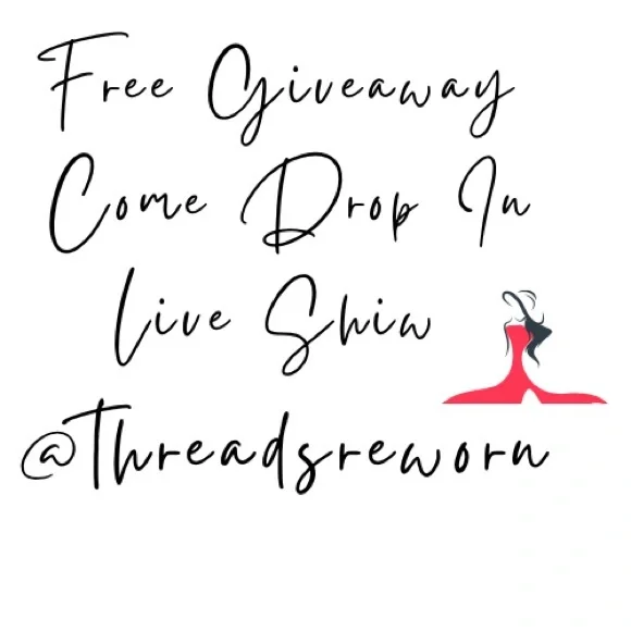 FREE GIVEAWAY @threadsreworn - Picture 1 of 1